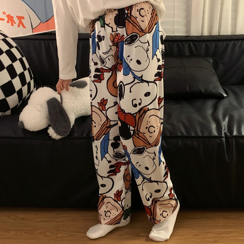 Four Seasons Snoopy walking pajama pants women's casual loose shorts summer can be worn outside New Cartoon home pajama pants Four Seasons Snoopy walking pajama pants women's casual loose shorts summer can be worn outside New Cartoon home pajama pants