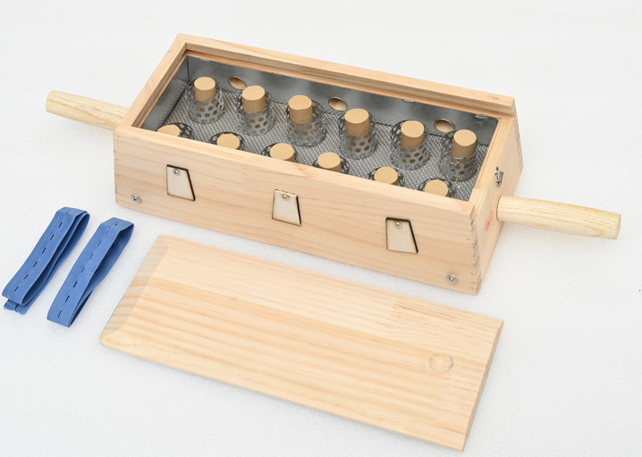 Wooden Moxibustion Box with Sliding Lid 12-Needle Column Home Moxa Therapy Device for Adults specifications
