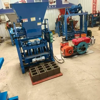 柴油发电机款空心砖制砖机 移动免烧水泥砖机 非洲自动花砖成型机