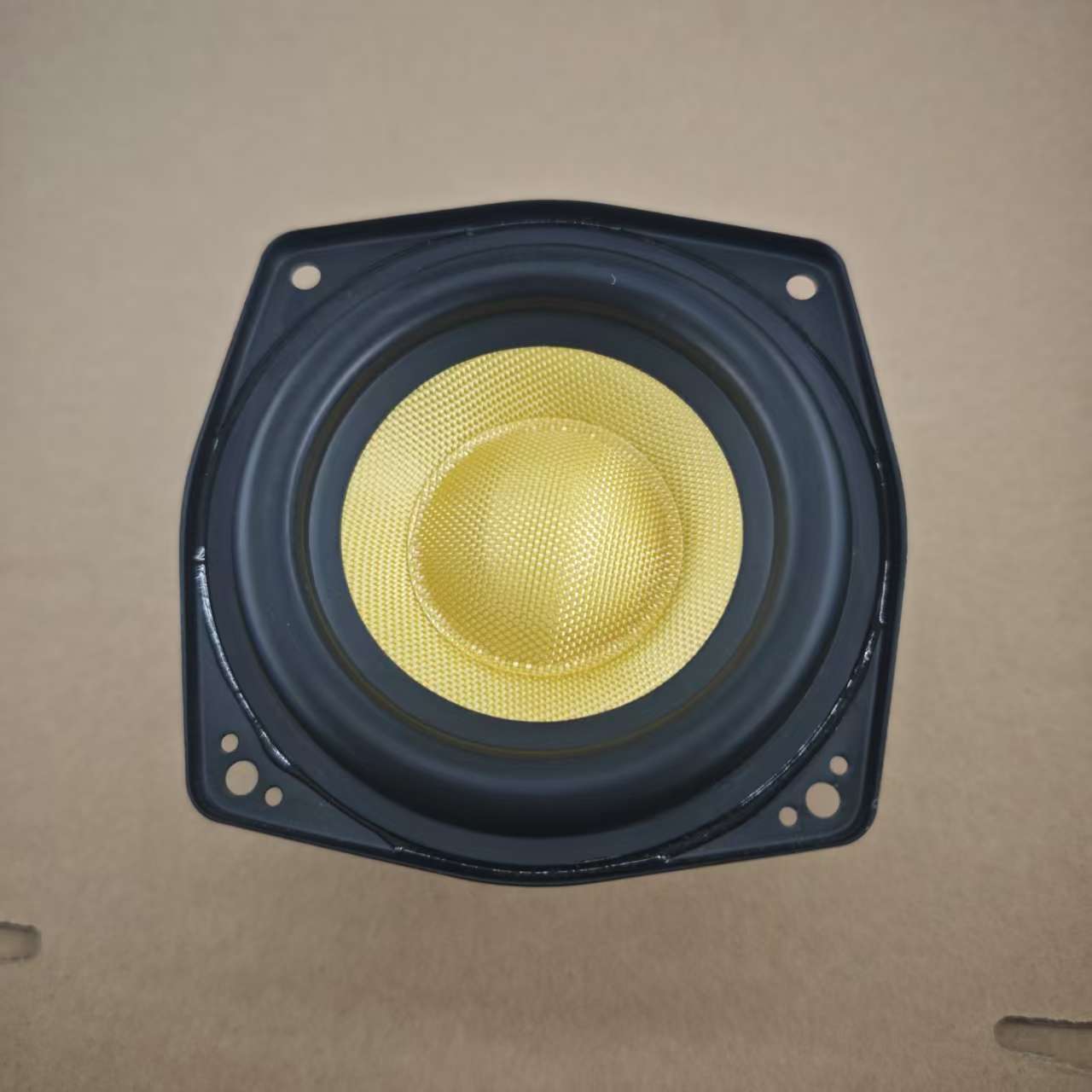 God of War 2 Series 4inch Black/Yellow. Heavy Bass High-Fidelity 4Ω40W85 Magnetic Speaker Unit