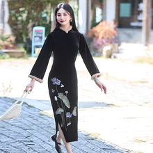 2025年新款黑色丝绸绣花显气质开叉旗袍街拍旅拍出片旗袍宴会礼服