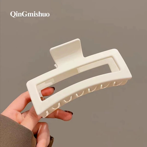 Milk white matte block (about 13cm)