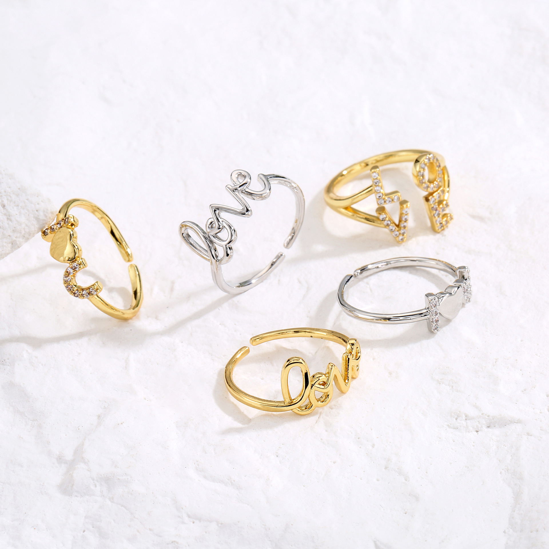 3g Weight Zircon Inlay Material Fashion Copper Gold Plated Love English Letter Micro-set Zircon Open Ring