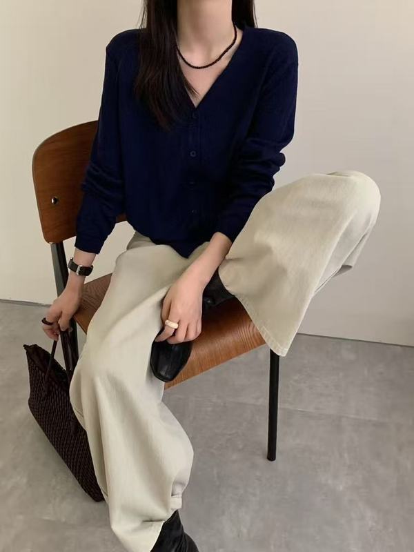 韩系V领毛针织开衫女早秋穿搭新款长袖显瘦休闲毛衣短款薄款上衣|undefined