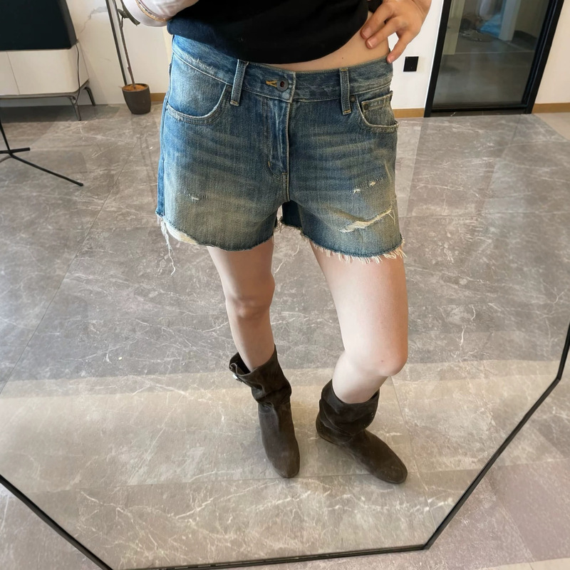Summer New Versatile Slim-Fit Mid-Low Waist Frayed Hem Bamboo Weave Thin Denim Shorts for Women 6012 Summer New Versatile Slim-Fit Mid-Low Waist Frayed Hem Bamboo Weave Thin Denim Shorts for Women 6012
