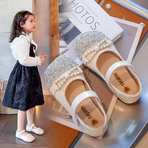 Princess Shoes for Girls, Children's Shoes  New Spring and Autumn Stylish Soft Sole Girls' Leather Shoes with Waterpearls Baby Single Shoes