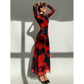 亚马逊欧美跨境外贸2025秋季红色扎染印花派对长袖合体长款女士连