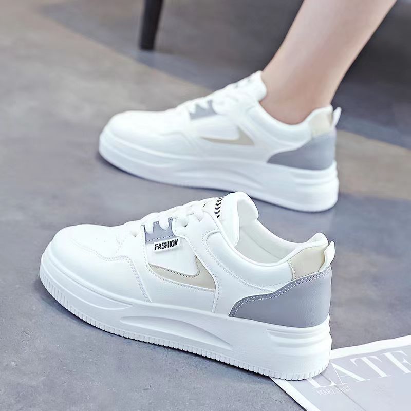 Zapatillas deportivas para mujer, primavera/otoño 2025, estilo coreano versátil, con suela gruesa, antideslizantes, para estudiantes, color blanco.