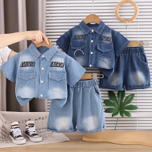 ���]Сͯ�b�ļ����b�¿��ţ���p�ڴ������r���ɼ��׌����r��ͯ