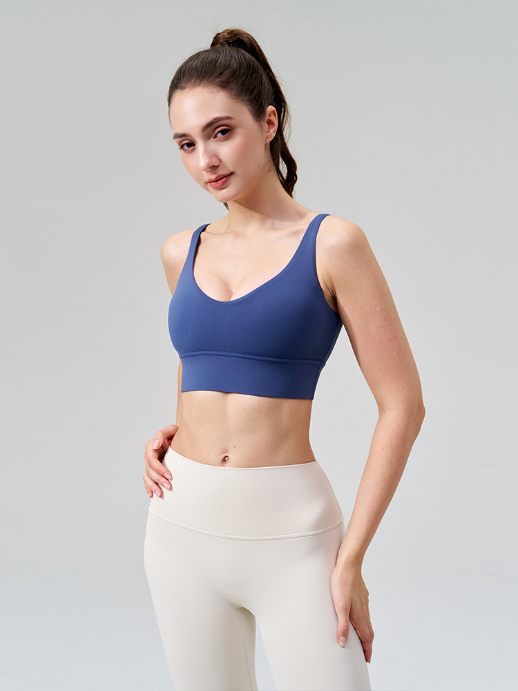 La nueva ropa interior deportiva a prueba de golpes transfronteriza para mujeres se reúne profundamente V fitness hermosa espalda desnuda con almohadilla para el pecho sujetador de yoga sin costuras