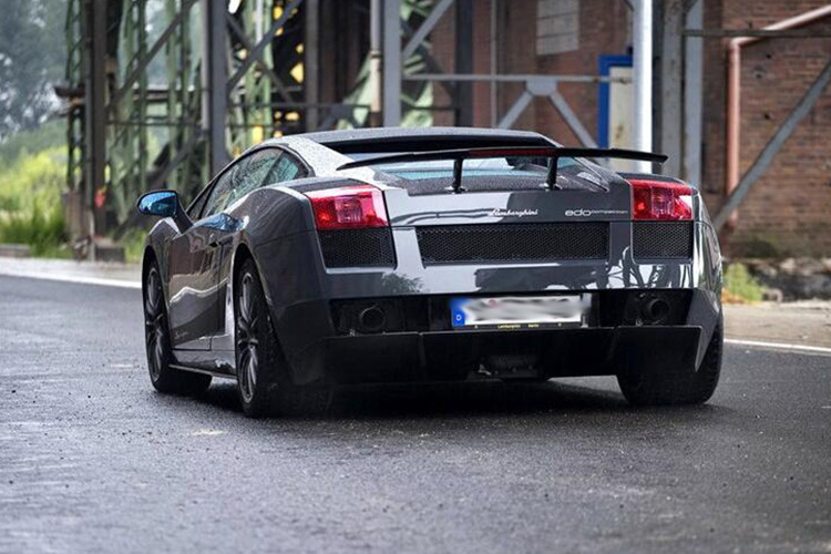 Applicable to Lamborghini Lamborghini gallardo gallardo carbon fiber modified tail wing wing