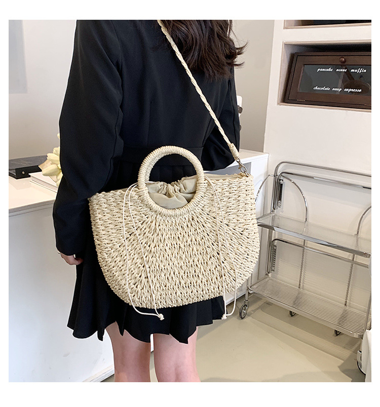 Polyester Cotton Lining Material String Closure Type Women's Straw Streetwear Straw Bag