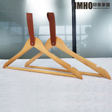 实木衣架酒店客房皮质钩木衣架客房杂件皮带挂木质衣挂皮质扣衣架