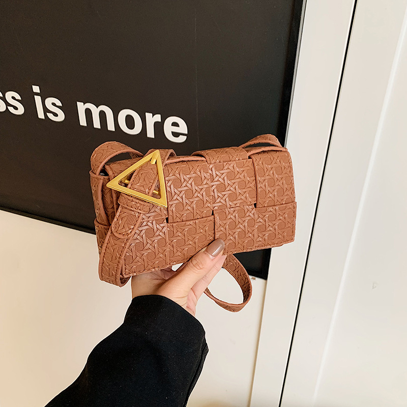 2025 primavera nueva moda coreana bolso de hombro bolso de nicho bolso de diseño de moda de mujer bolso pequeño cuadrado mochila