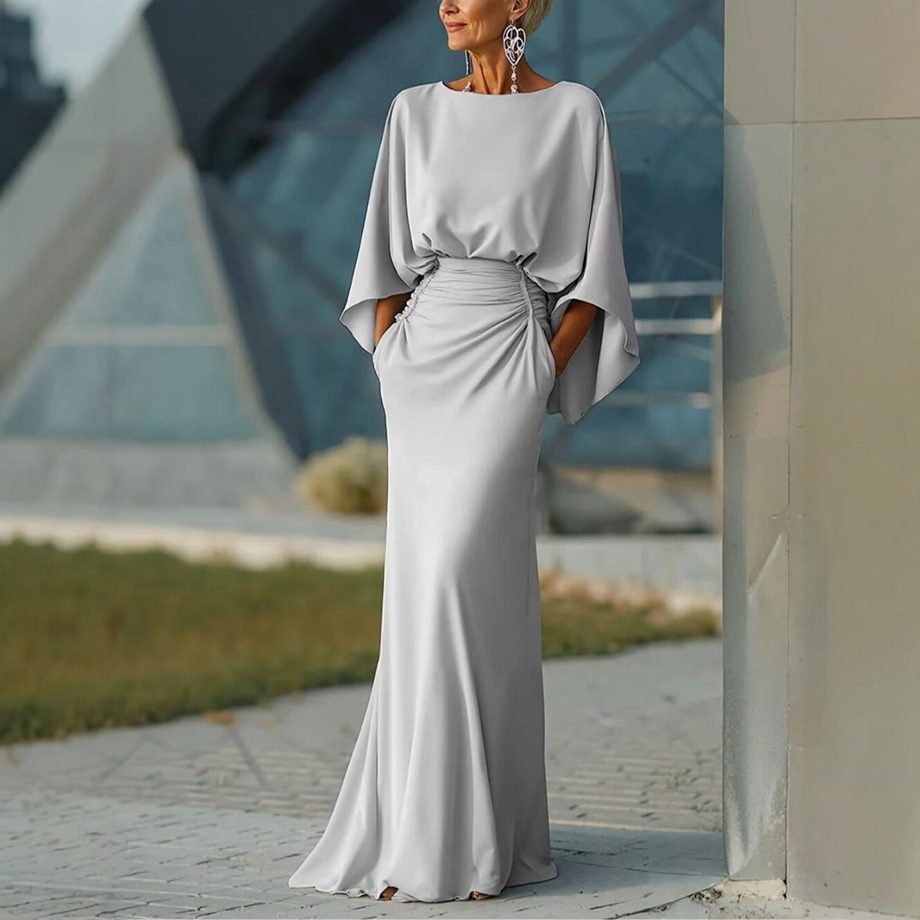 Elegant fitted long skirt