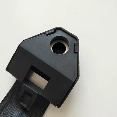 Simple three-point safety belt: Other Automotive Interior Supplies
