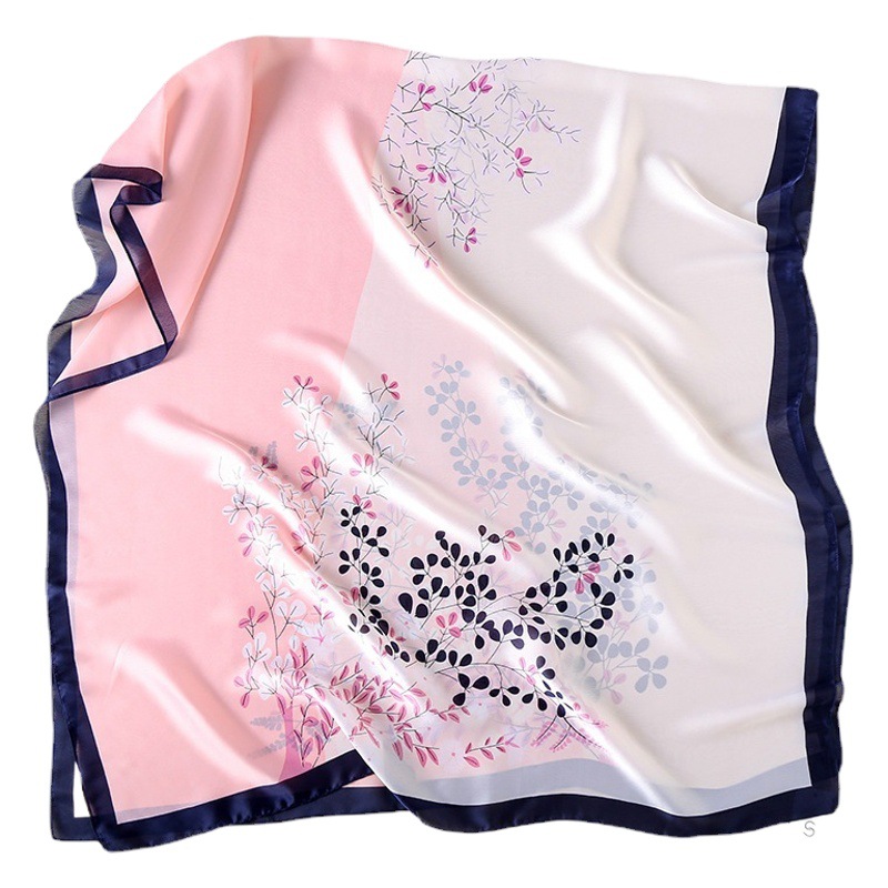 Nuevo Satén de seda larga imitación de seda primavera y verano playa protector solar bufanda de las mujeres estilo coreano al aire libre dulce impreso chal al por mayor