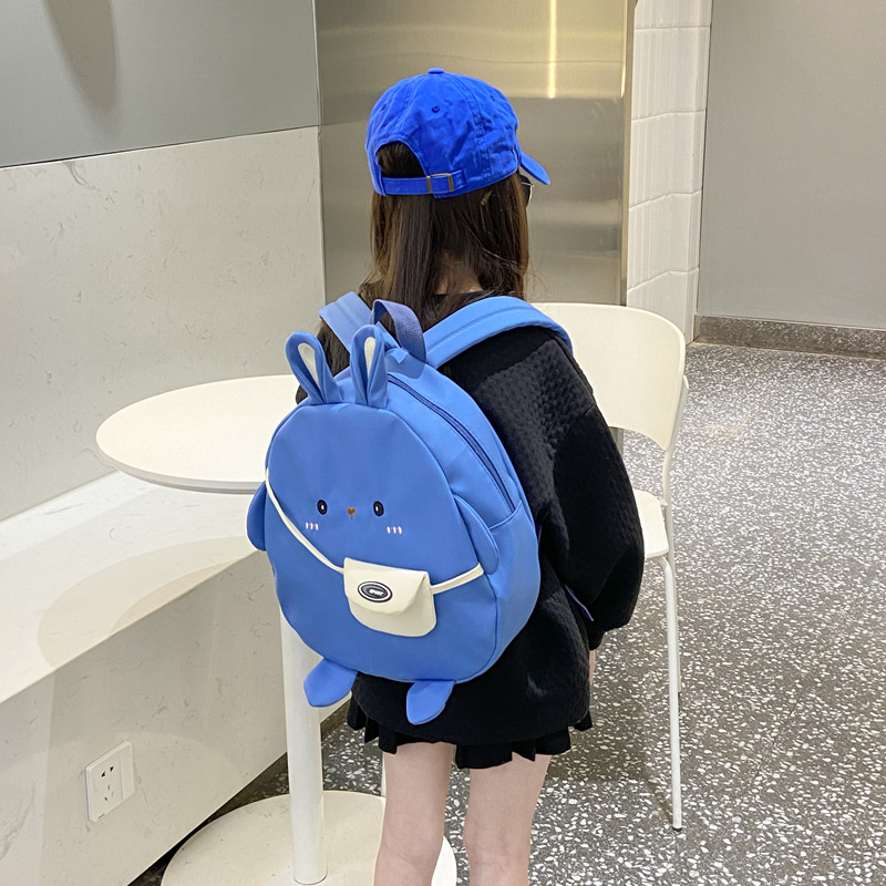새로운 콘트라스트 컬러 유치원 SCHOOLBAG 간단한 토끼 어린이 배낭 유행 일본 경량 소형 배낭 도매