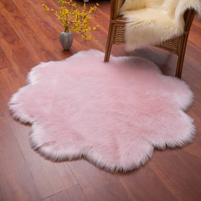 Pink Plush Heart-Shaped Carpet, Car Carpet