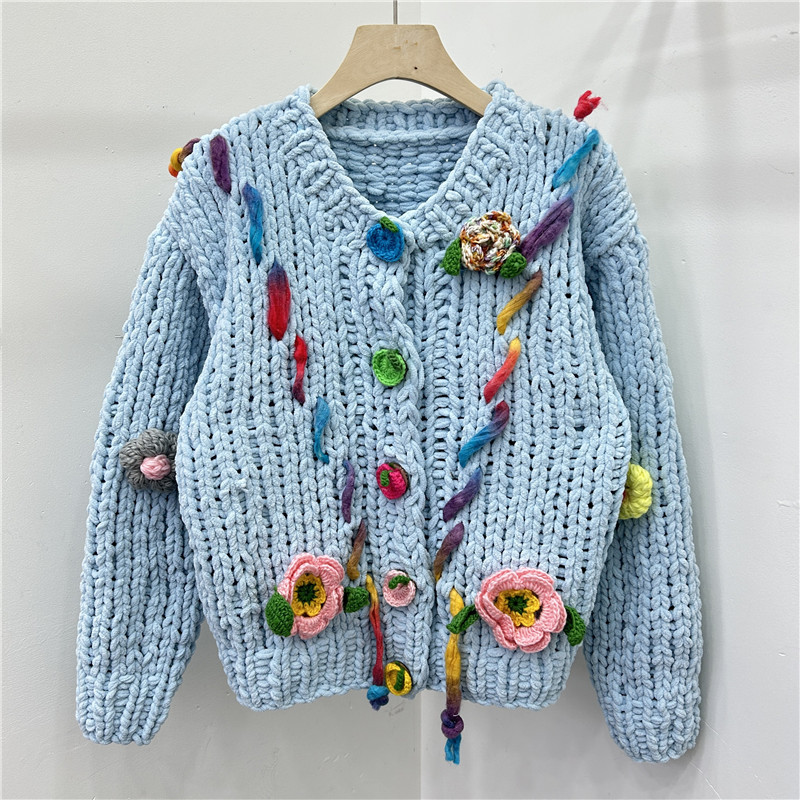Otoño y invierno nuevos flores tridimensionales de manga larga gruesa aguja de punto cardigan suéter suelto abrigo de moda