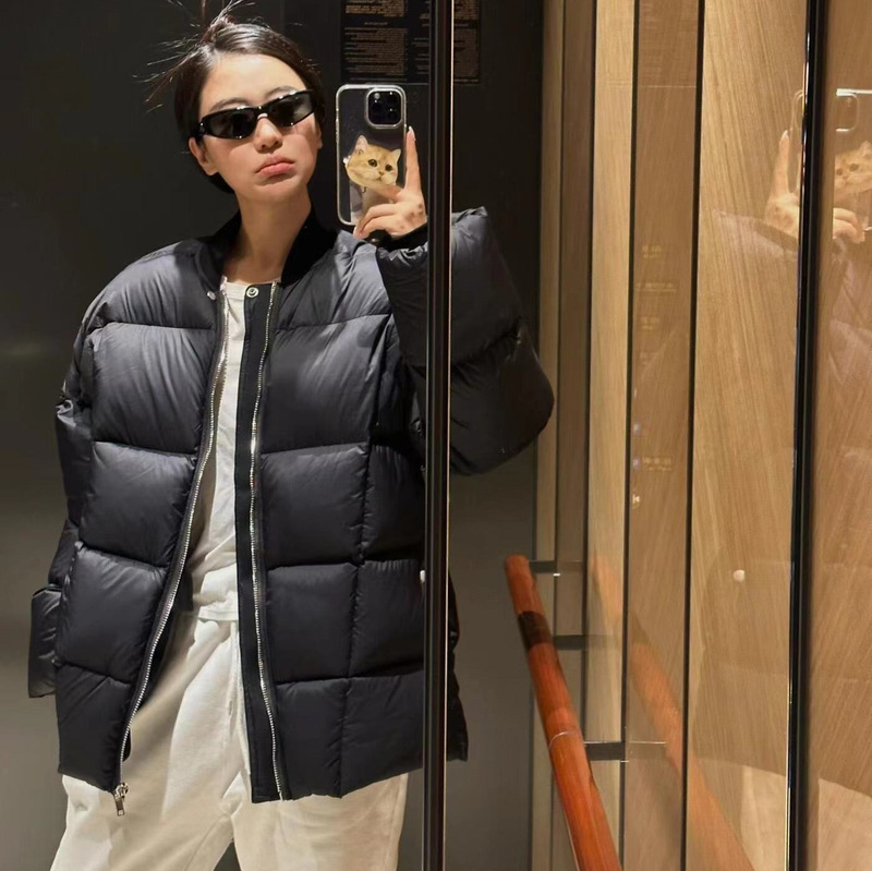 Zhou Bichang's Same Style Rick Black Studded Aviator down Jacket for Women, Winter 25, Thickened with 90% White Goose down Puffer Jacket