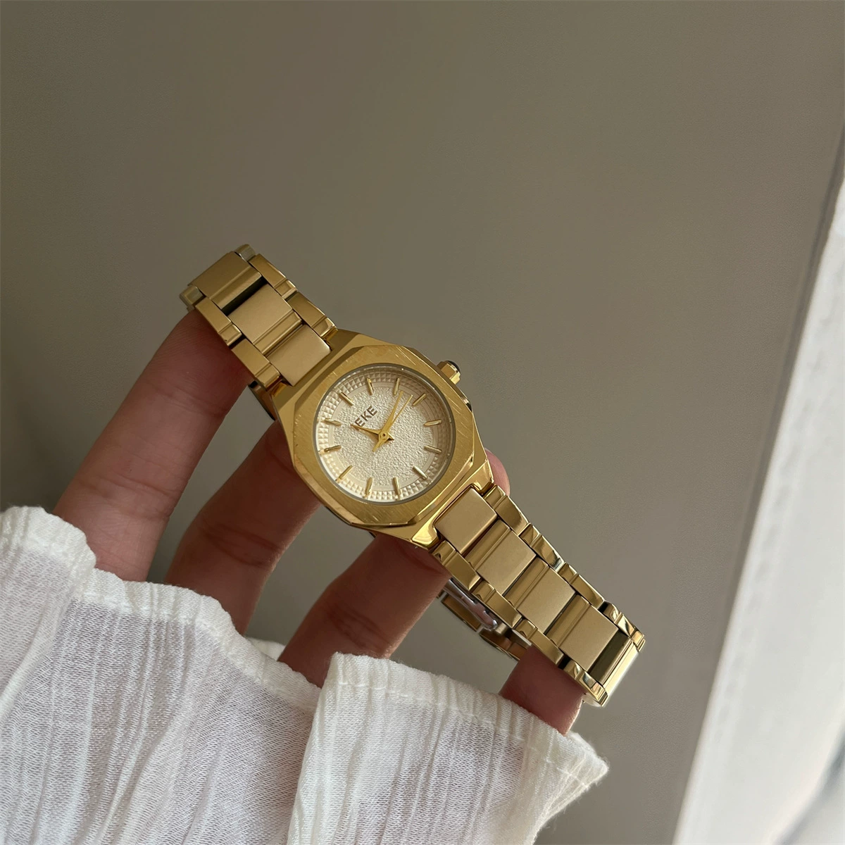 IEKE (Cross-border trading), square quartz watches, steel belt, dial, women's watch, Korean style, small dial