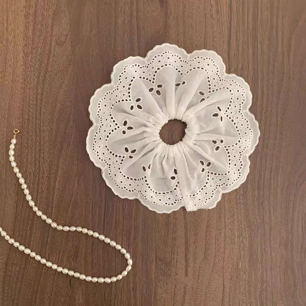 Atmosfera del sur de Francia 2025 primavera relajada delicada anillo de cabello de encaje tocado de cabello de cordón de cabello de alto elástico