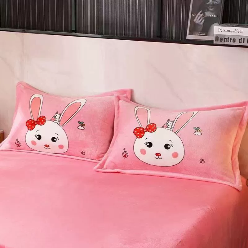 Hello kitty, Hello Kitty, warm pillowcase