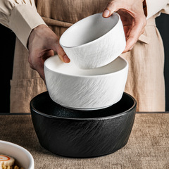 日本式の陶磁器の碗の顔の碗の岩の紋様の碗のサラダの碗のスープの碗のご飯の碗の料理の碗の異形の碗のシンプルな創意の碗の商用化