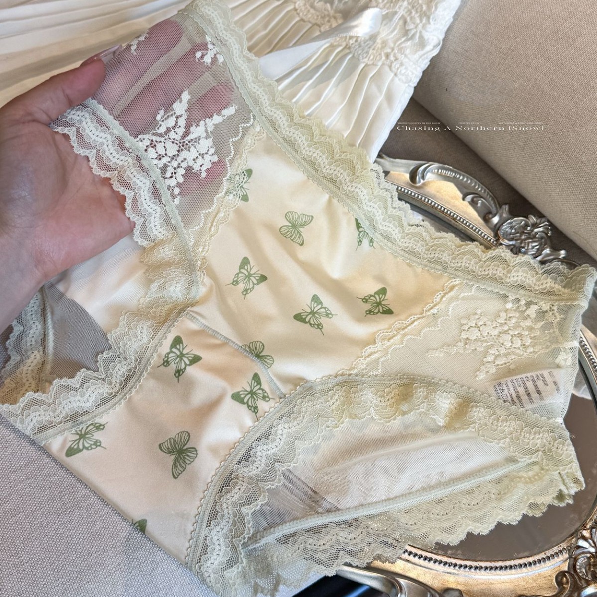 Spring cute lace pants with bow