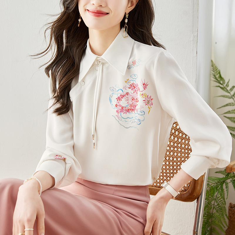 Retro spring fashionable shirt