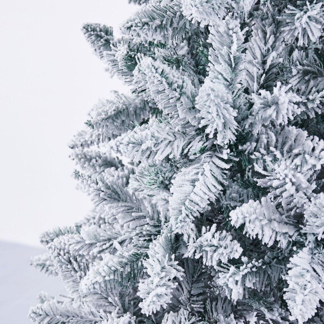 Arbol de Navidad agudo flocado 1.5 - 2.4m de lujo encriptado espeso ventanas del centro comercial decoración de Navidad