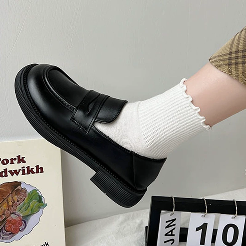 Женские кожаные туфли в британском стиле, мягкая подошва, удобные новые весенне-осенние черные лоферы без шнуровки, туфли на плоской подошве.
