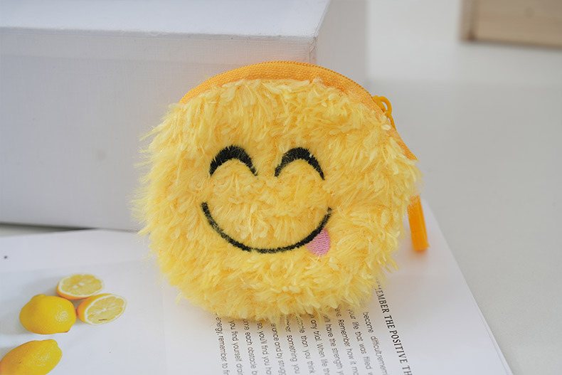 Zipper Closure Type / Strap Type Harajuku Zipper Classic Cute Little Smile Face Change  Coin Bag Cute Plush Pendant Wholesale