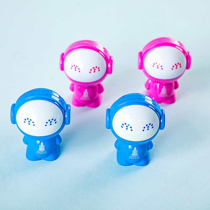 Dibujos animados creativo sacapuntas estudiante cultural y creativo sacapuntas papelería Gezhi Happy 1902 sacapuntas en forma de astronauta