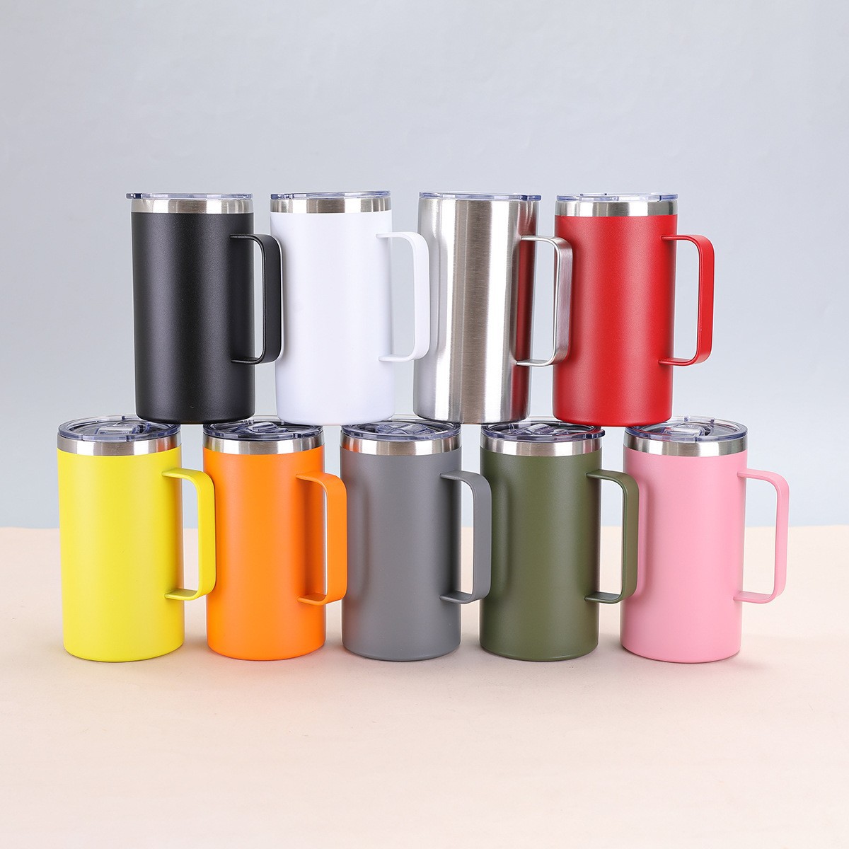 Taza térmica de acero inoxidable para exportación, taza de café pequeña portátil para coche con asa, taza sencilla de 20 oz con acabado pintado con aerosol.
