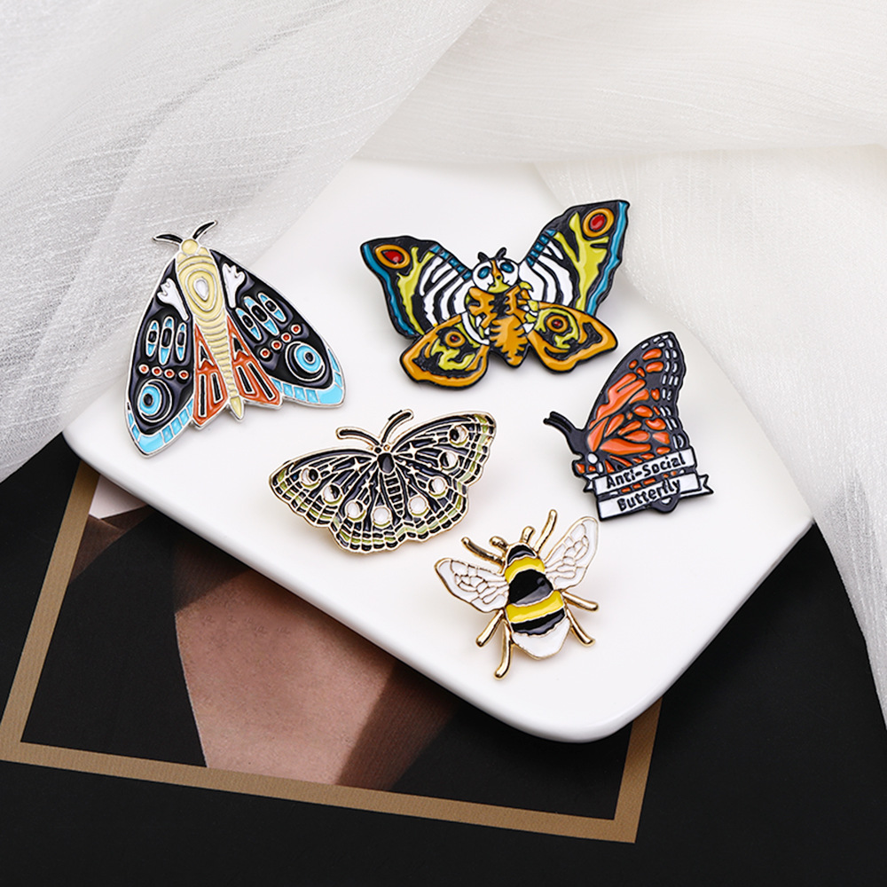 Holiday, Shopping Occasion Alloy Material Retro Pin Bee Butterfly Alloy Enamel Unisex Brooches
