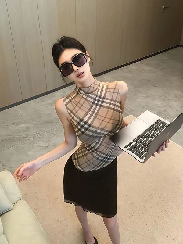 辣妹半高领无袖吊带背心女2025夏季新款外穿气质修身显瘦格纹上衣|undefined