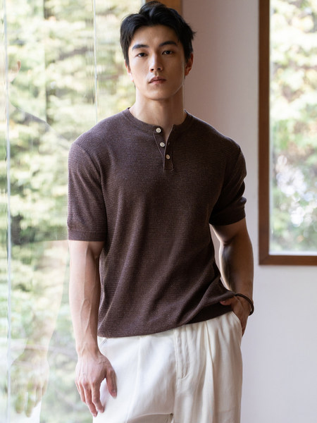 Men's autumn T-shirt