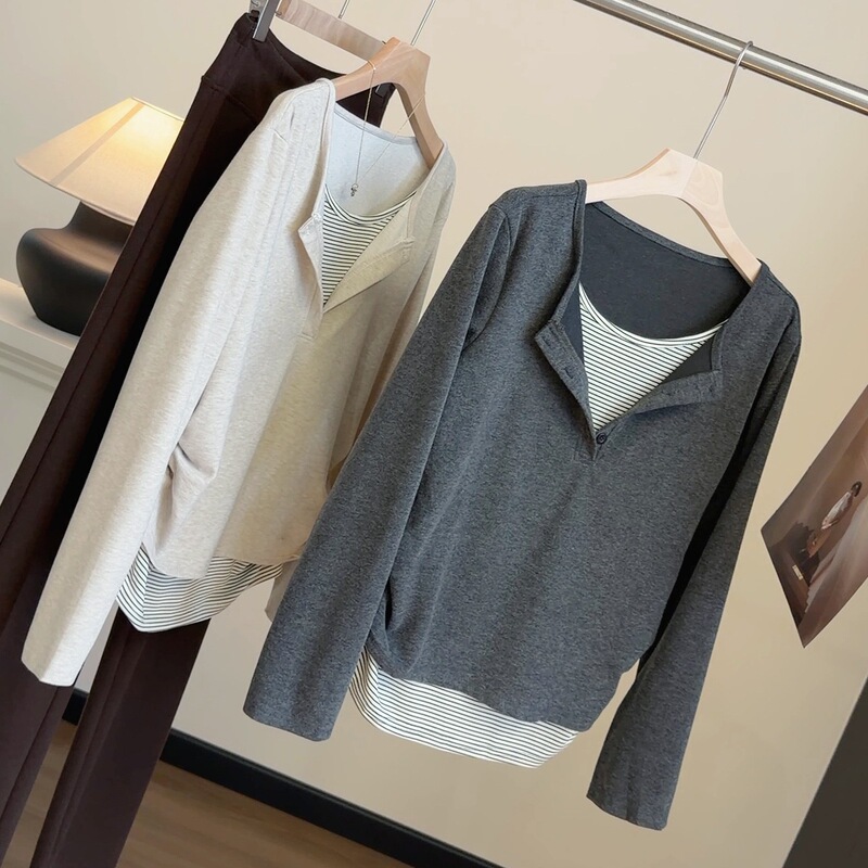 Striped patchwork long-sleeve T-shirt for women, autumn new design, casual and relaxed style, perfect as an inner layer or base layer top Striped patchwork long-sleeve T-shirt for women, autumn new design, casual and relaxed style, perfect as an inner layer or base layer top