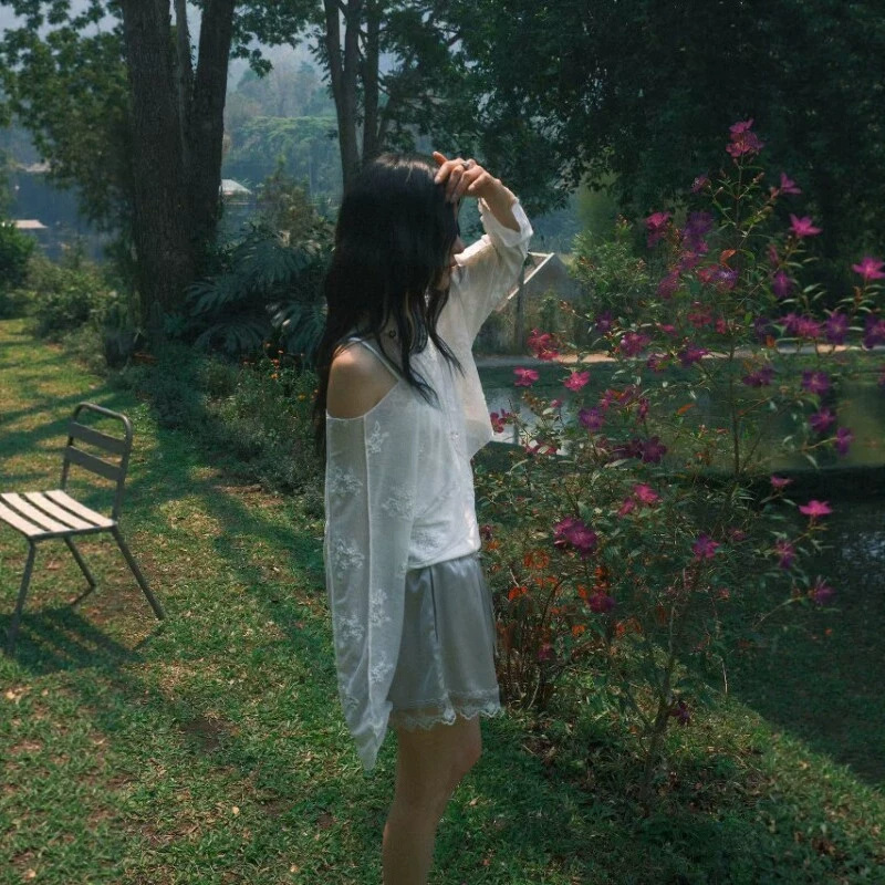 Now, Korean Designer Lace Sun-Protective Lightweight Cover-Up Blouse, Korean-Style Women's Clothing, Ethereal and Beautiful, with Three-Dimensional Floral Embroidery Shirt