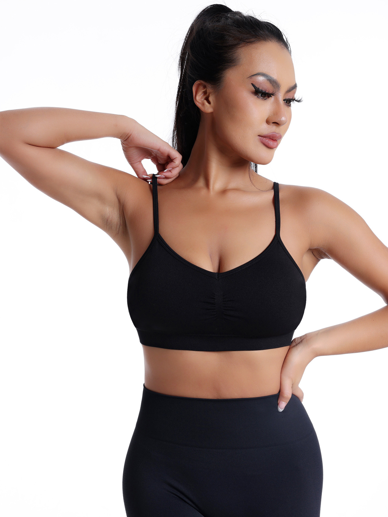 Bra deportivo con cinturón de hombro delgado con copas, cojín de pecho desmontable para mujeres, ropa interior, chaleco de fitness, chaleco de yoga sexy