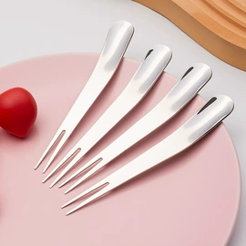 网漏、油格;勺、调羹;刨子、削皮器