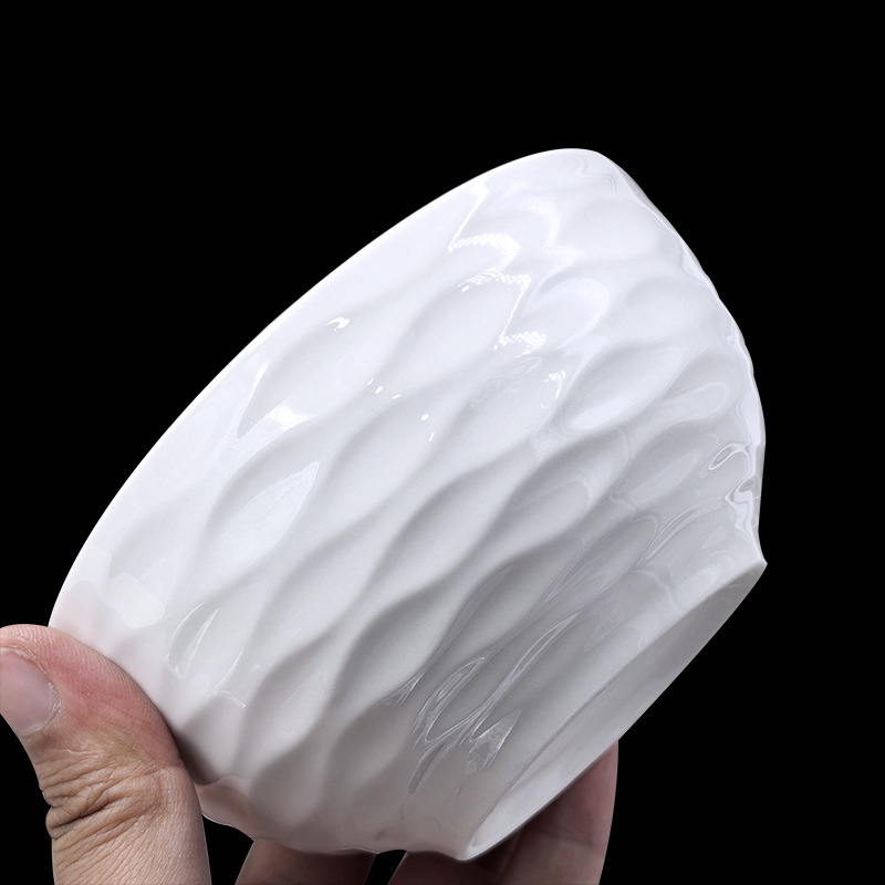 現品の水紋シリーズの陶磁器のサラダの碗はシンプルで上品で白い碗の現代の格調の不規則な陶磁器の碗です。|undefined