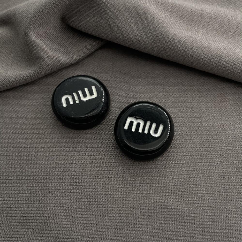 블랙 미우 라운드