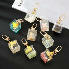 新款創意個性可愛小鴨子立體掛件 DIY樹脂亞克力小熊配件鑰匙扣