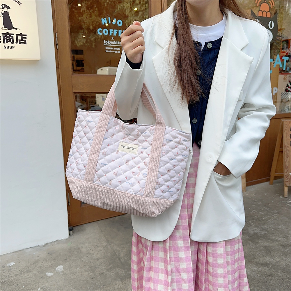 310263 Cute Handbag for Women 2023 Mommy Bag, Bento Bag, Large Capacity quilted cotton-padded hand-held Commuter bag undefined