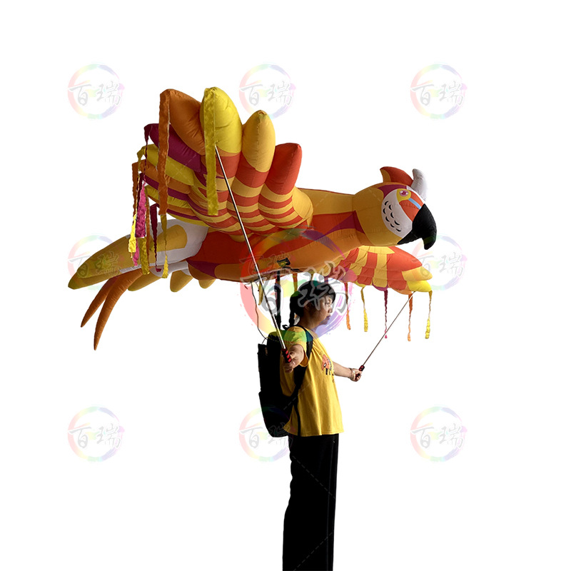 Caricaturas inflables coloridas de mano papagaios imitación de aire animal centro comercial parque de atracciones escenario interactivo atmósfera interactiva gira