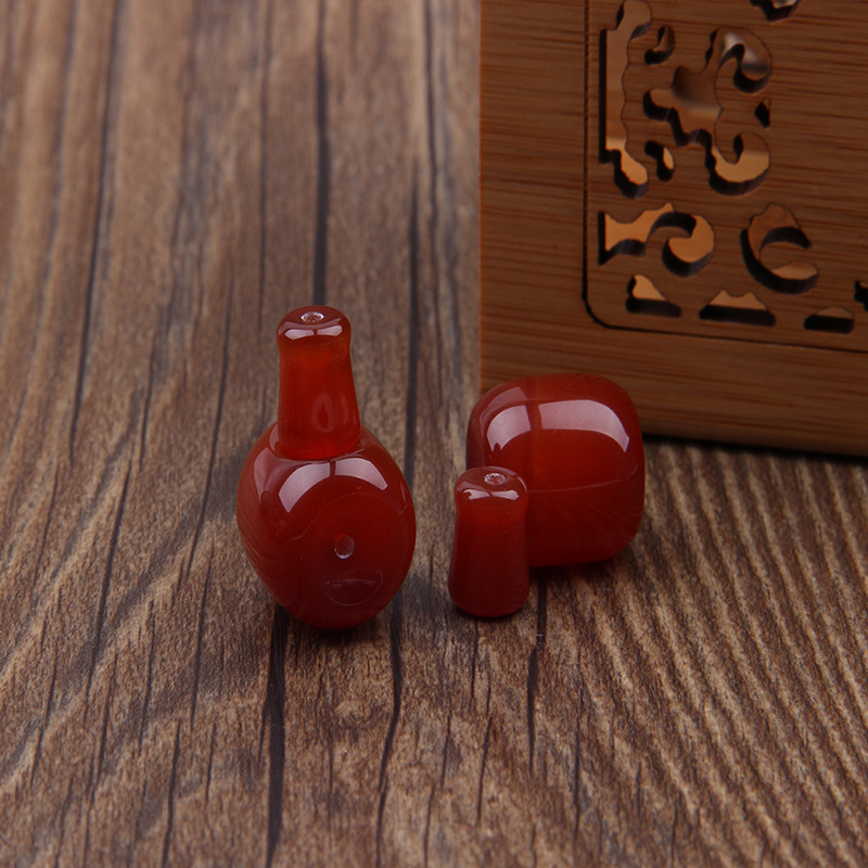 공장 직송 엄선된 적옥 삼중관 DIY 장신구 부자재 별달보석 장식품 티베트식 불상 머리