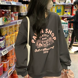 女式T恤;连衣裙;女式卫衣